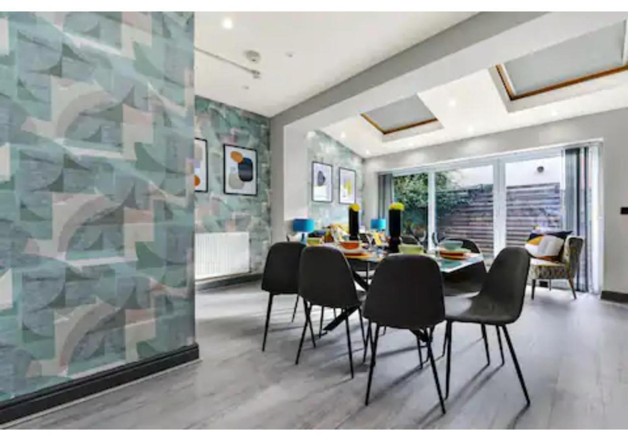 Three Bedroom - Perfect For Large Groups * Londra